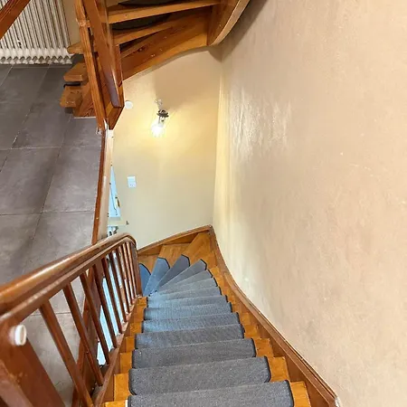 Monteurs Haus *